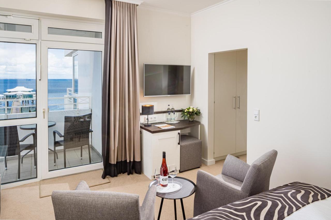 Hotel Bellevue Timmendorfer Strand Buitenkant foto
