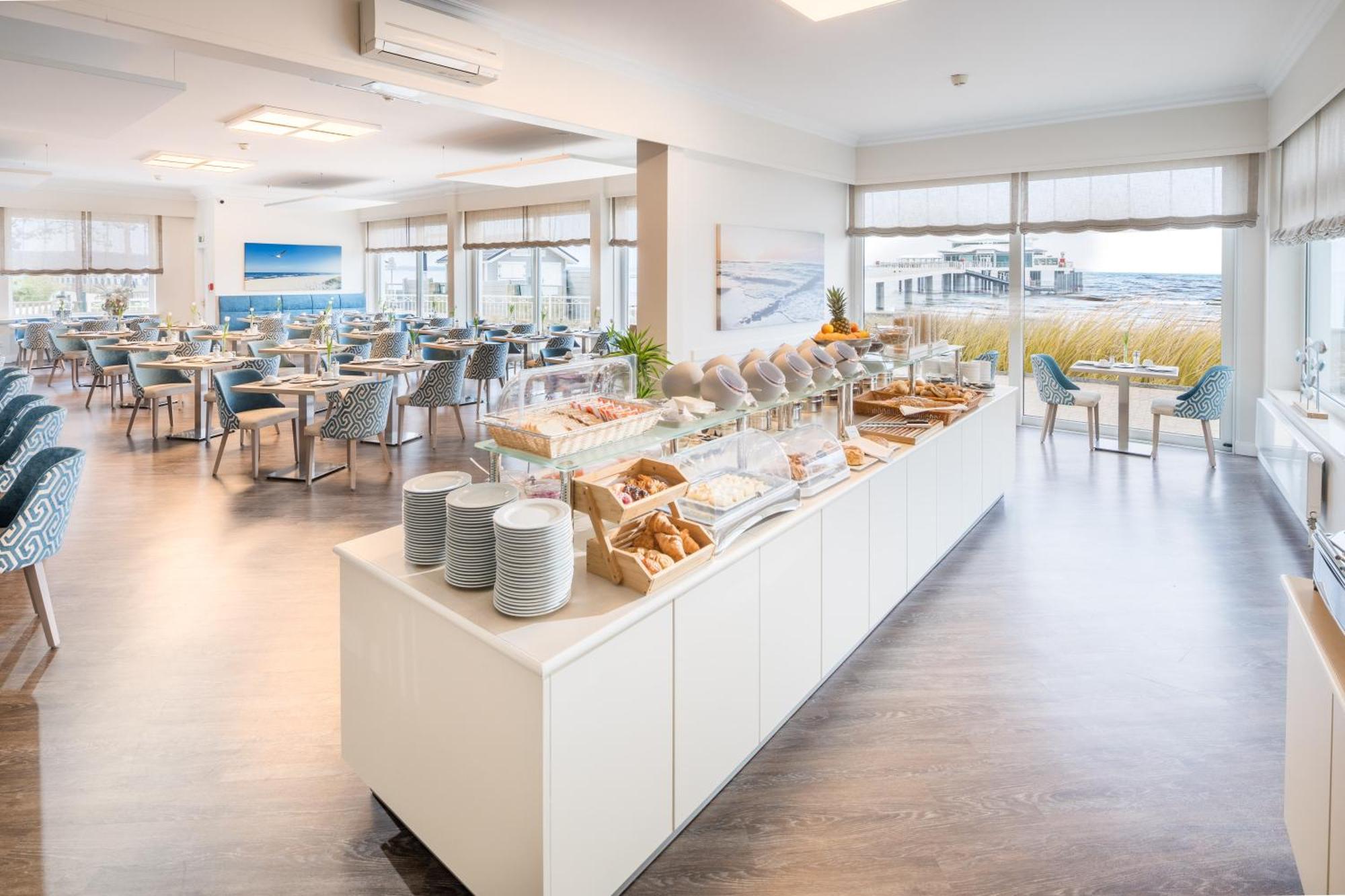 Hotel Bellevue Timmendorfer Strand Buitenkant foto