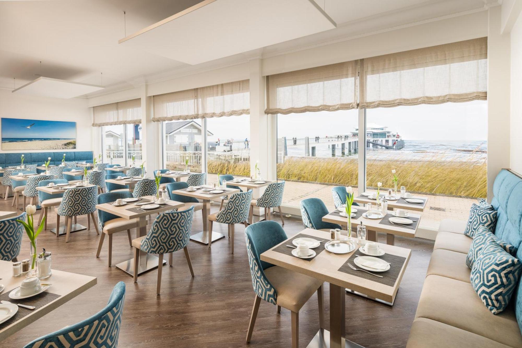 Hotel Bellevue Timmendorfer Strand Buitenkant foto