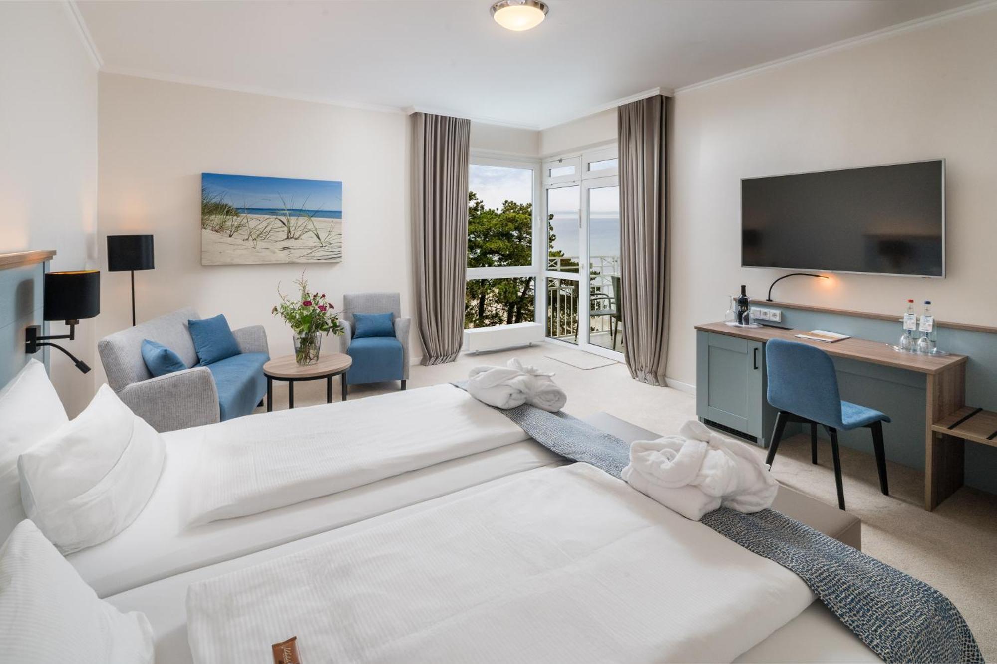 Hotel Bellevue Timmendorfer Strand Buitenkant foto