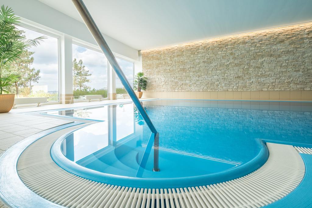 Hotel Bellevue Timmendorfer Strand Buitenkant foto