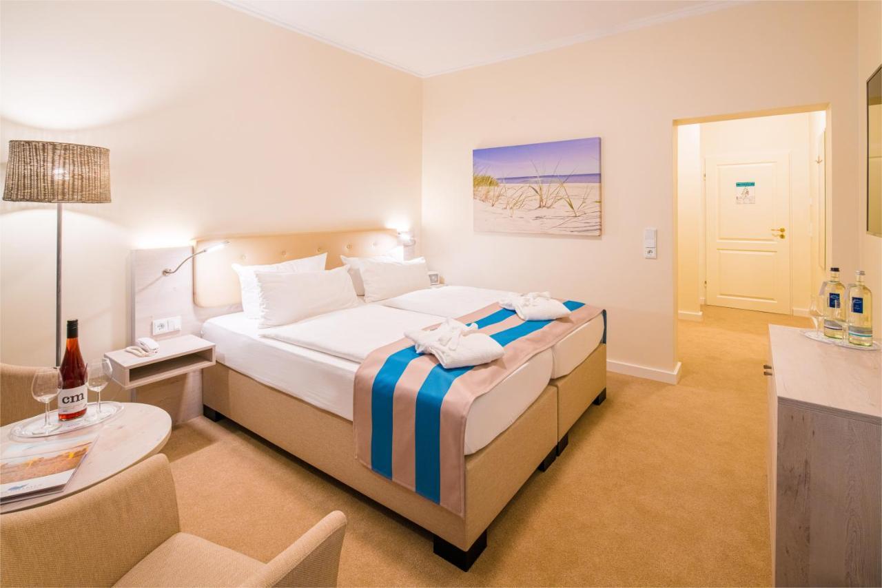 Hotel Bellevue Timmendorfer Strand Buitenkant foto