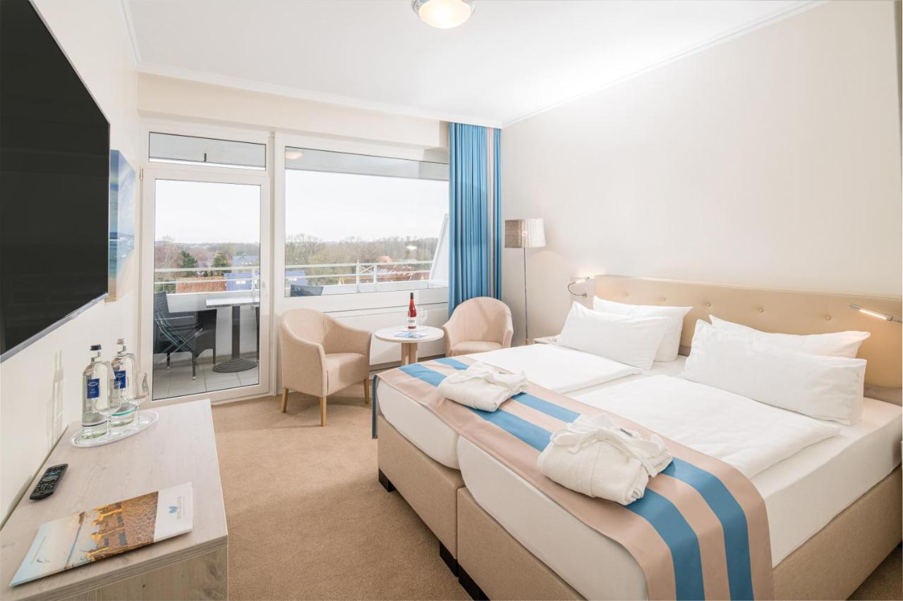 Hotel Bellevue Timmendorfer Strand Buitenkant foto